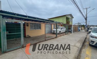 CASA EN AVENIDA PRINCIPAL DE TONGOY