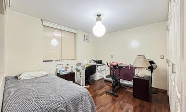 Vendo lindo y amplio departamento en Santiago de Surco