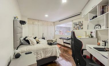Vendo lindo y amplio departamento en Santiago de Surco