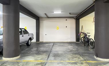 Vendo lindo y amplio departamento en Santiago de Surco
