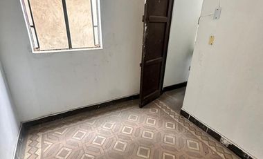 Venta de Casa como Terreno en Breña