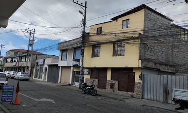 se vende Casa frente a la Cooperativa Cooprogreso - Calderón