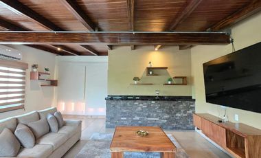 RESIDENCIA CAMPESTRE EN NOGUERAS, 2 NIVELES, 3 RECÁMARAS, 2.5 BAÑOS, TERRAZA