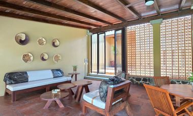 RESIDENCIA CAMPESTRE EN NOGUERAS, 2 NIVELES, 3 RECÁMARAS, 2.5 BAÑOS, TERRAZA