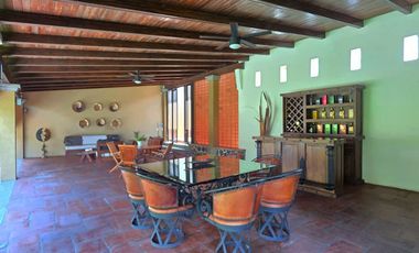 RESIDENCIA CAMPESTRE EN NOGUERAS, 2 NIVELES, 3 RECÁMARAS, 2.5 BAÑOS, TERRAZA
