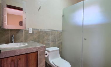RESIDENCIA CAMPESTRE EN NOGUERAS, 2 NIVELES, 3 RECÁMARAS, 2.5 BAÑOS, TERRAZA