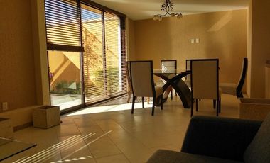 Edificio Multi-habitacional Amueblado en Venta, en Metepec, Edo. México