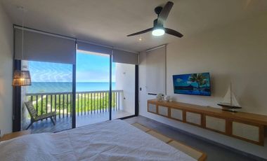 Villa con roof top frente al mar en San Bruno