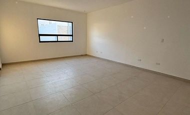CASA EN VENTA EN CUMBRES SANTORAL II / DOMINIO CUMBRES