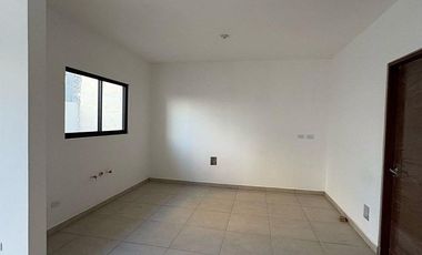 CASA EN VENTA EN CUMBRES SANTORAL II / DOMINIO CUMBRES