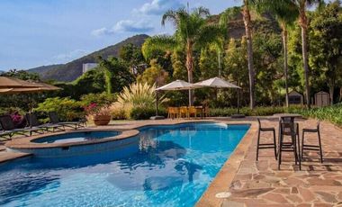 Hermosa Casa en Venta en Ajijic Chapala con Alberca