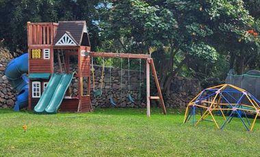 Hermosa Casa en Venta en Ajijic Chapala con Alberca