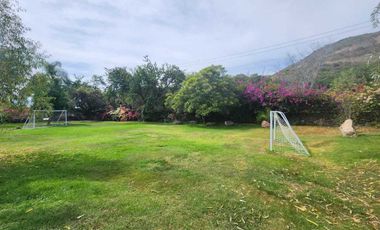 Hermosa Casa en Venta en Ajijic Chapala con Alberca