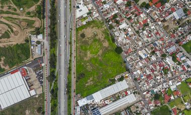 Terreno en Venta sobre Periférico y casi Av Vallarta