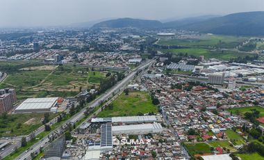 Terreno en Venta sobre Periférico y casi Av Vallarta
