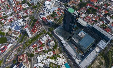 Excelente Propiedad en Venta a un lado de MIDTOWN