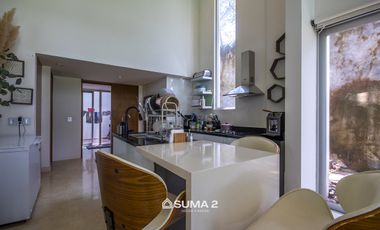 Preciosa Casa en Venta en el Cielo Country Club