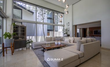 Preciosa Casa en Venta en el Cielo Country Club