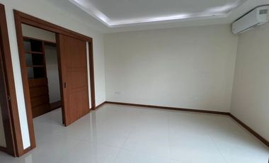 Residencia de lujo en Villa Verona, Zapopan – diseño moderno y espacios amplios