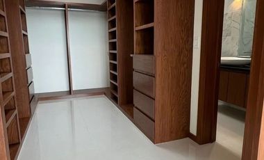 Residencia de lujo en Villa Verona, Zapopan – diseño moderno y espacios amplios