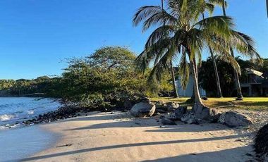 Terreno en Venta enfrente de PLAYA en Fraccionamiento Privado, CHACALILLA