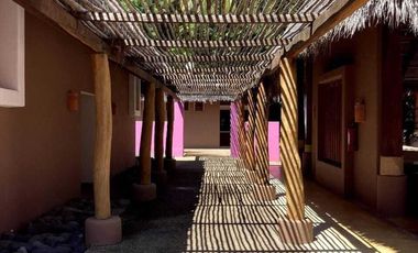 Terreno en Venta enfrente de PLAYA en Fraccionamiento Privado, CHACALILLA