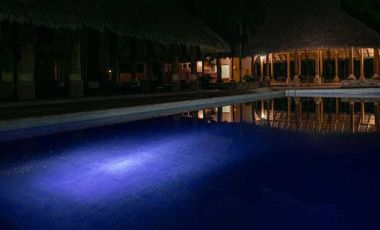 Terreno en Venta enfrente de PLAYA en Fraccionamiento Privado, CHACALILLA