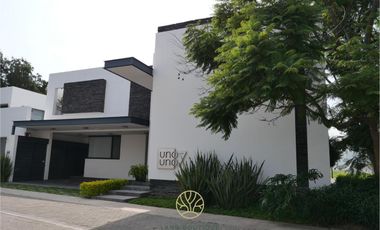 Residencia de Lujo en Renta en TIERRAVERDE