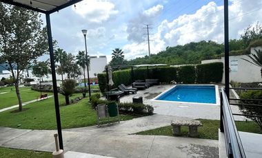 CASA EN VENTA EN AMORADA, zona CARRETERA NACIONAL