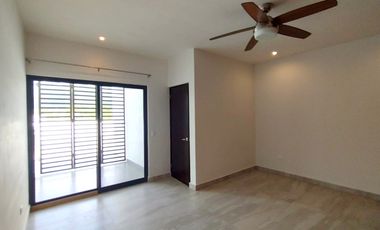 CASA EN VENTA EN AMORADA, zona CARRETERA NACIONAL