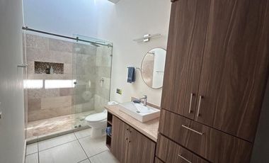 CASA EN VENTA EN FRACC. CORONADO