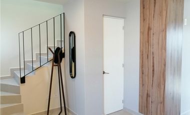 CASA EN VENTA EN CIUDAD MESETA QUERETARO GKC