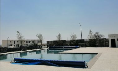 CASA EN VENTA EN CIUDAD MESETA QUERETARO GKC