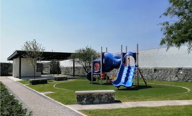 CASA EN VENTA EN CIUDAD MESETA QUERETARO GKC