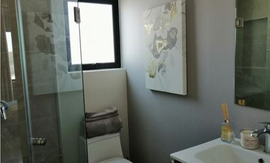 CASA EN VENTA EN CIUDAD MESETA QUERETARO GKC