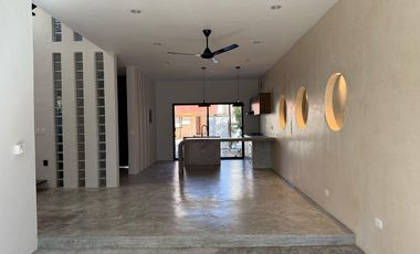 Casa en Venta en Tulum de 3 habitaciones a 5 min del Centro