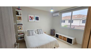 Casa Amoblada en Alquiler en P.H Bosques del Pacífico, Panamá Pacífico