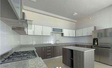 Venta de Apartamento en PH Country Club (CE_A)