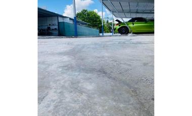 JUAN DIAZ / URB. SAN FERNANDO / 1200M / GALERA CON CASA PARA INVERSION