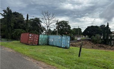 TERRENO / VILLA ZAITA / 600M / TOTALMENTE PLANO / DE ESQUINA JC