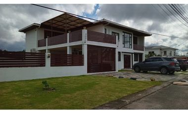 CLUB DE GOLF / BRISAS DEL GOLF / 854M / 4 HABITACION / DOS NIVELES JC