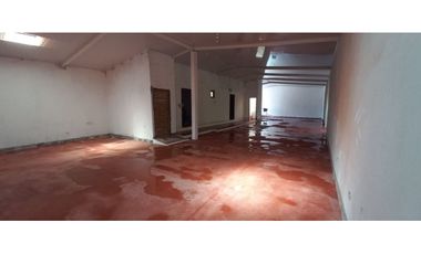 EL VALLE DE ANTON / ESPACIOSO LOCAL / 250M  / VIA PRINCIPAL AG