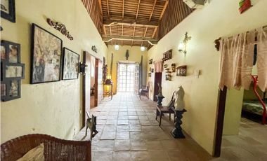 SAN CARLOS / 155M / 3 HABITACION / 2 BAÑOS / AMOBLADA / PLAYA / AG