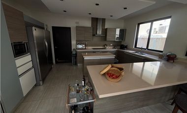 PANAMA PACIFICO / NATIVA HOWARD / 260M / 3 HABITACIONES / 2 NIVELES