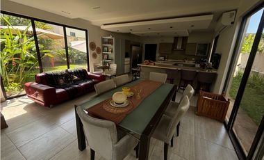 PANAMA PACIFICO / NATIVA HOWARD / 260M / 3 HABITACIONES / 2 NIVELES