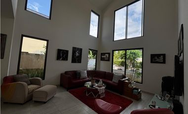 PANAMA PACIFICO / NATIVA HOWARD / 260M / 3 HABITACIONES / 2 NIVELES