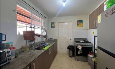 LA CHORRERA / ARBOLEDAS / ALAMOS / 250M / 3 HABITACION / AMOBLADO JC