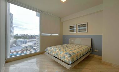 Venta de Apartamento Amoblado Costa del Este PH THE REGENT