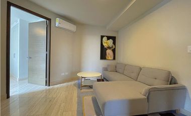 Venta de Apartamento Amoblado Costa del Este PH THE REGENT