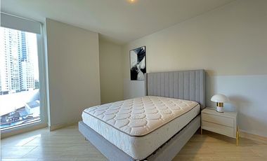 Venta de Apartamento Amoblado Costa del Este PH THE REGENT